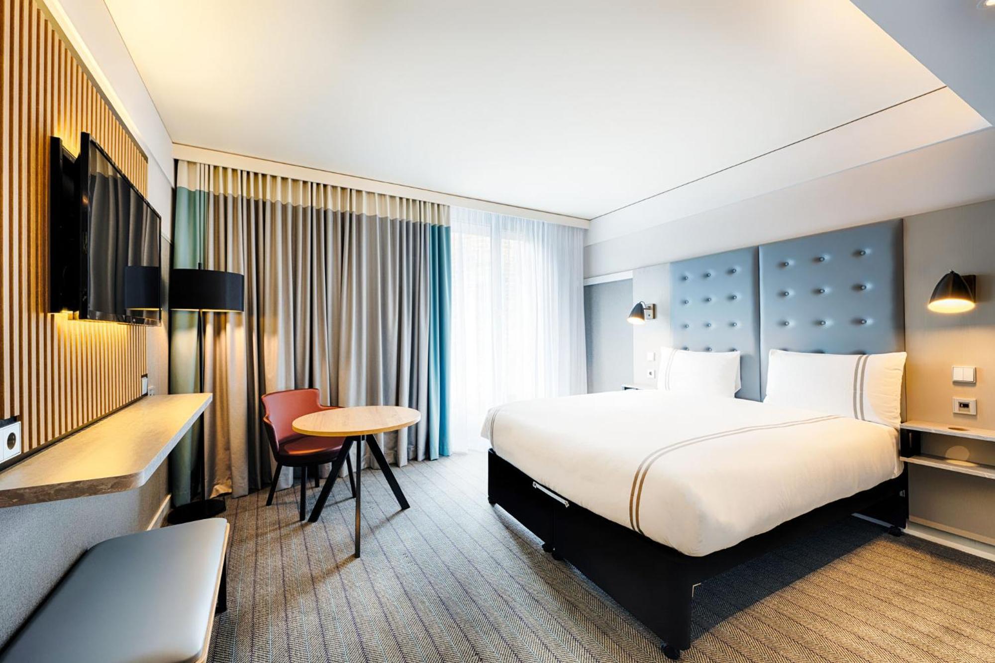 Premier Inn Heilbronn City Centre Bagian luar foto