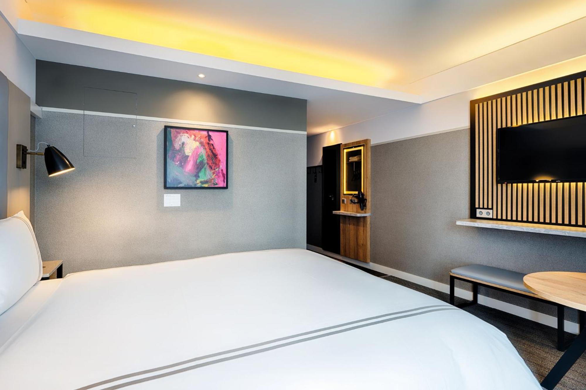 Premier Inn Heilbronn City Centre Bagian luar foto
