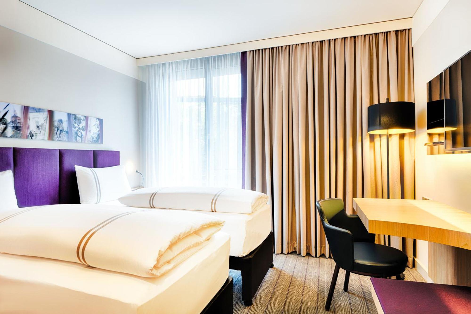 Premier Inn Heilbronn City Centre Bagian luar foto