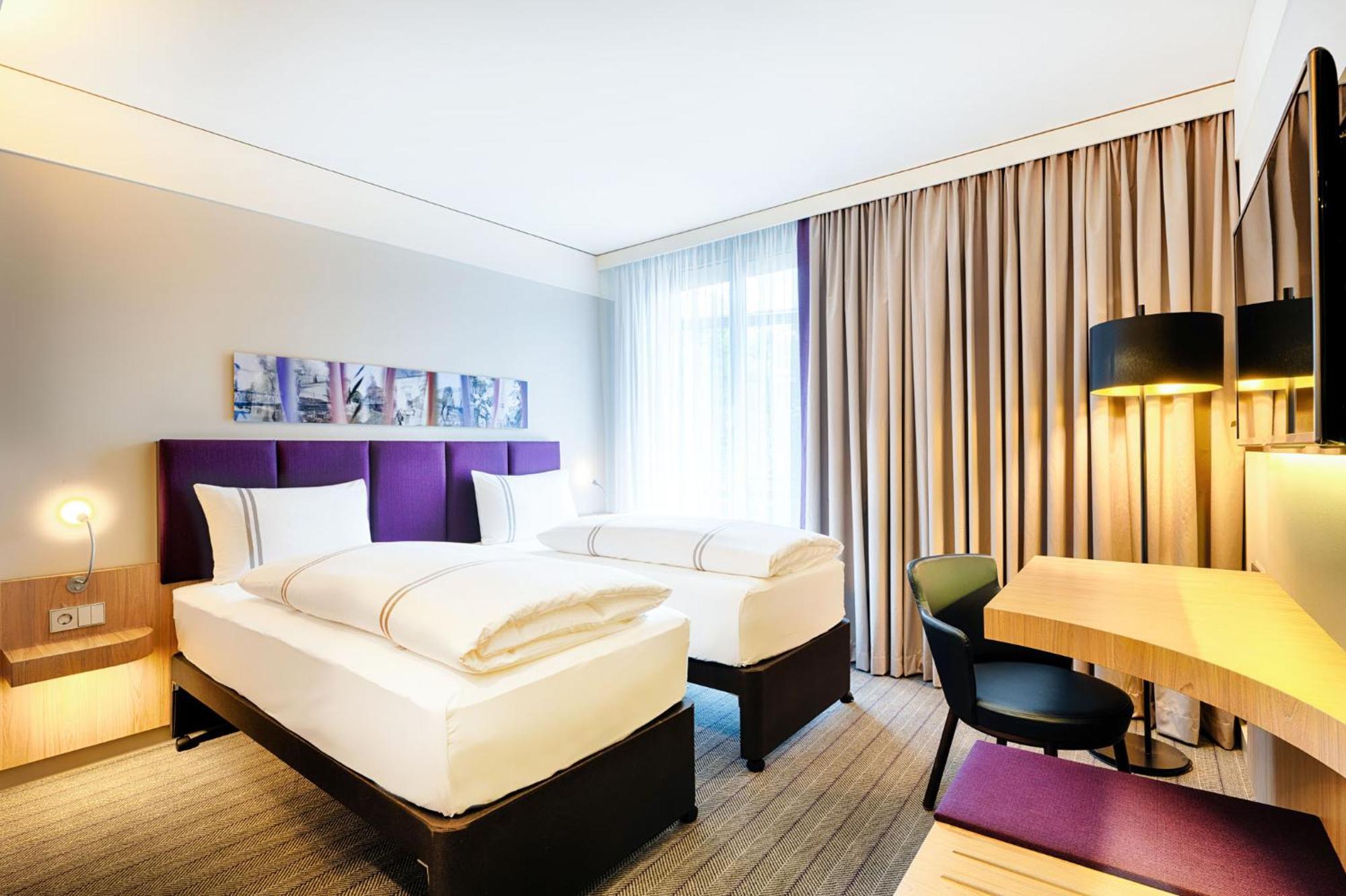 Premier Inn Heilbronn City Centre Bagian luar foto