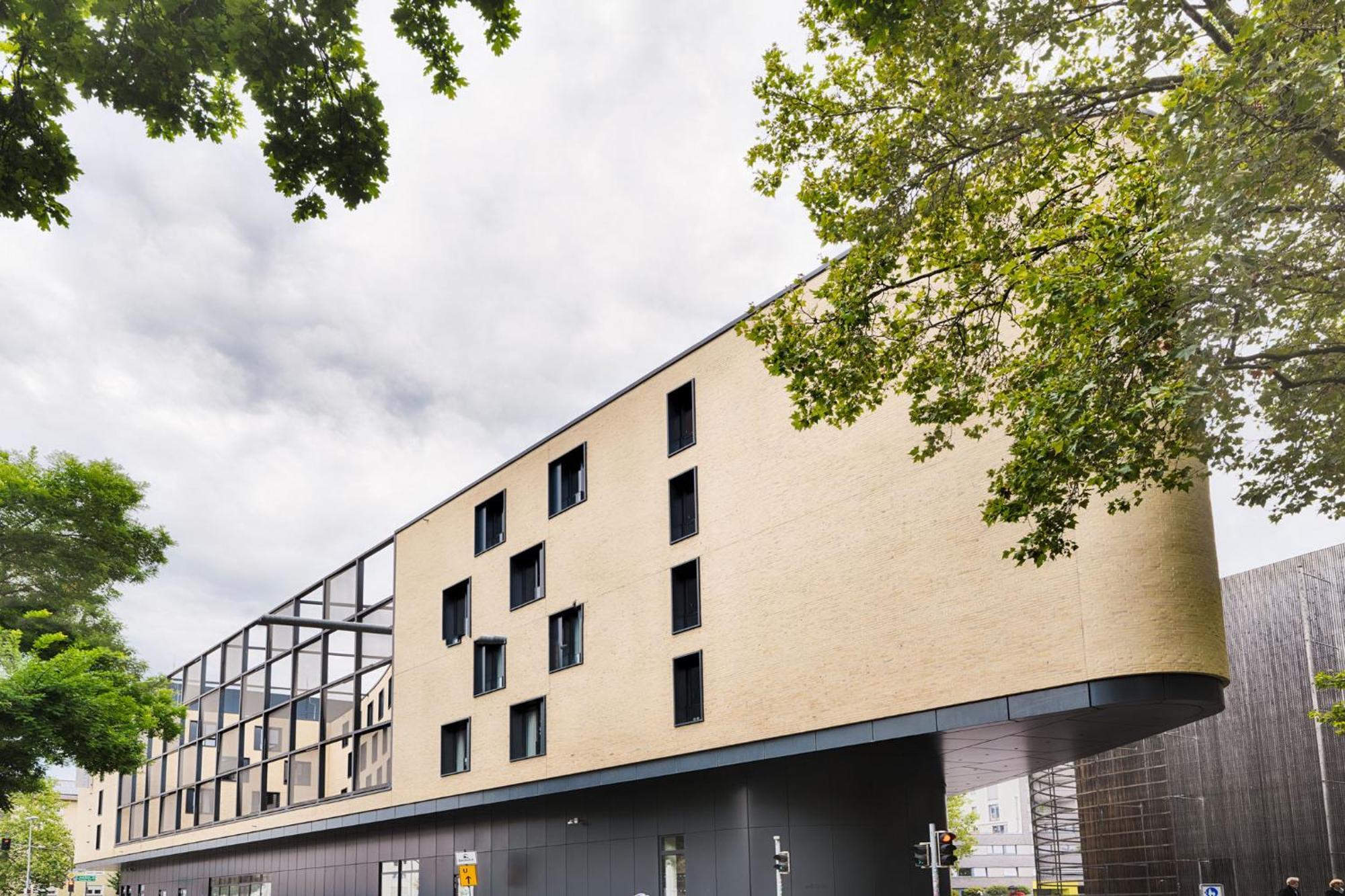 Premier Inn Heilbronn City Centre Bagian luar foto