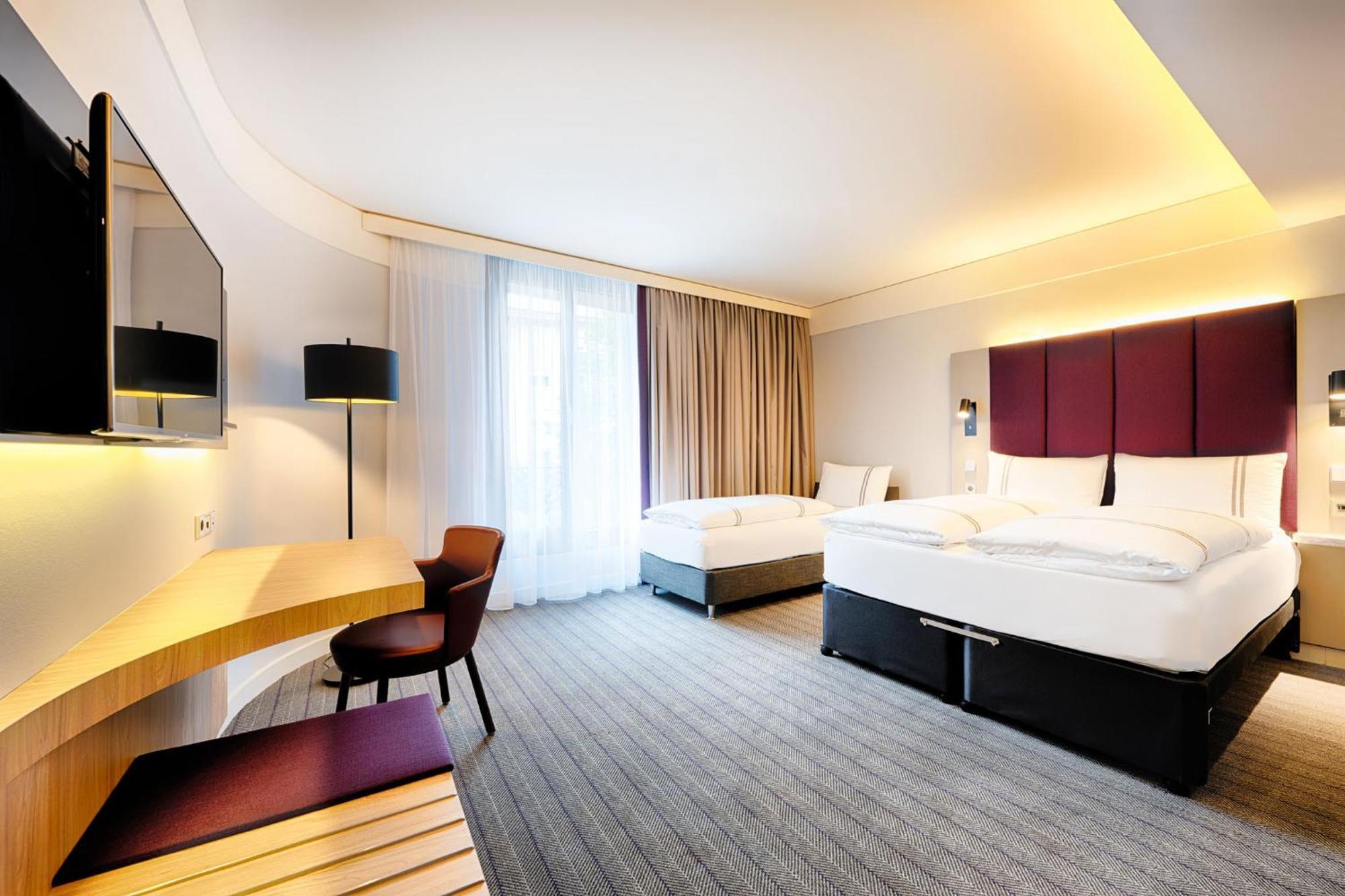 Premier Inn Heilbronn City Centre Bagian luar foto