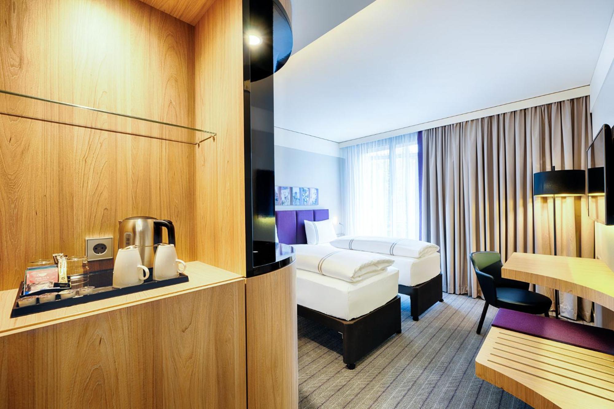 Premier Inn Heilbronn City Centre Bagian luar foto